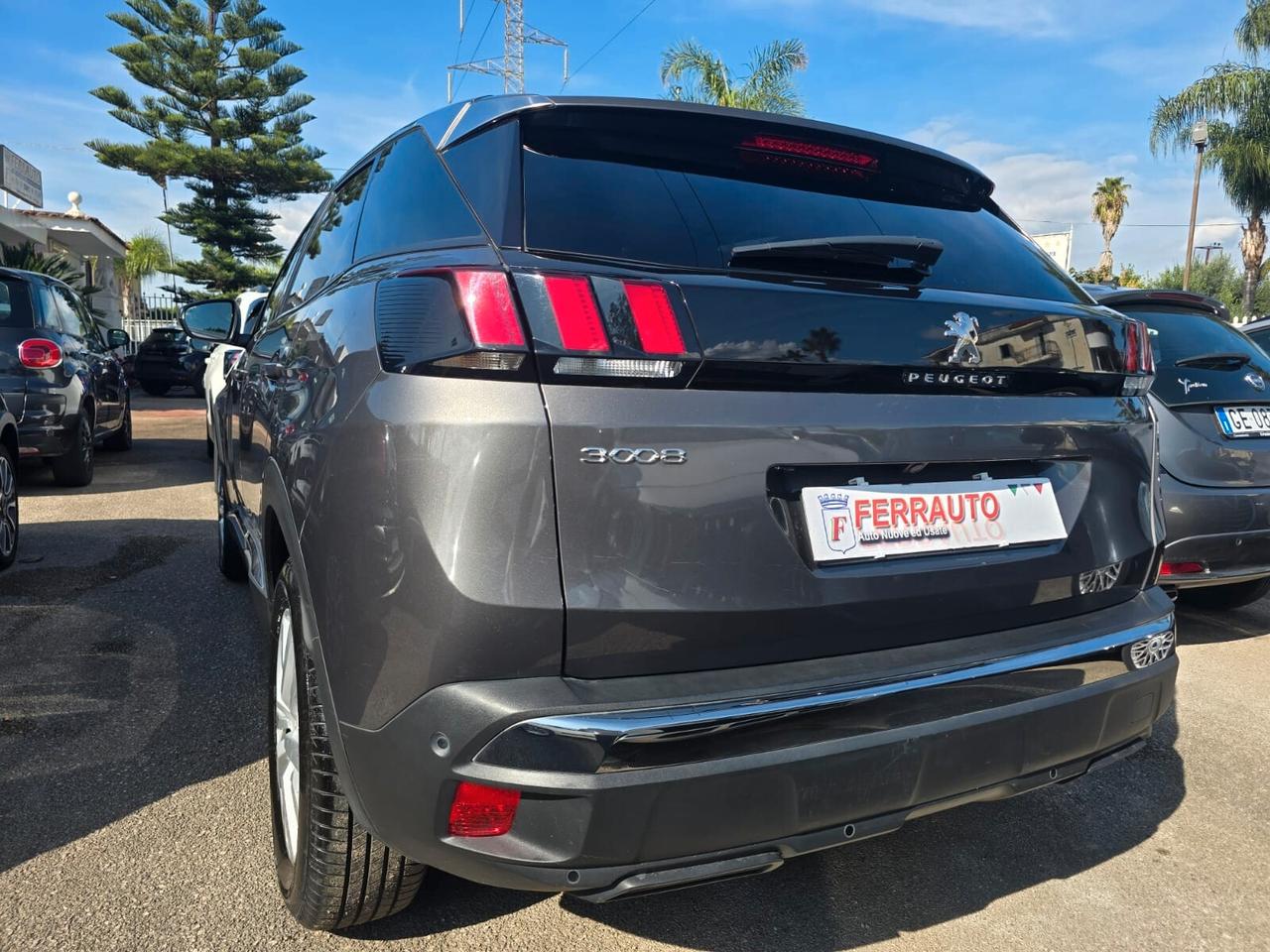 PEUGEOT 3008 EAT8 130CV ALLURE PACK FULL