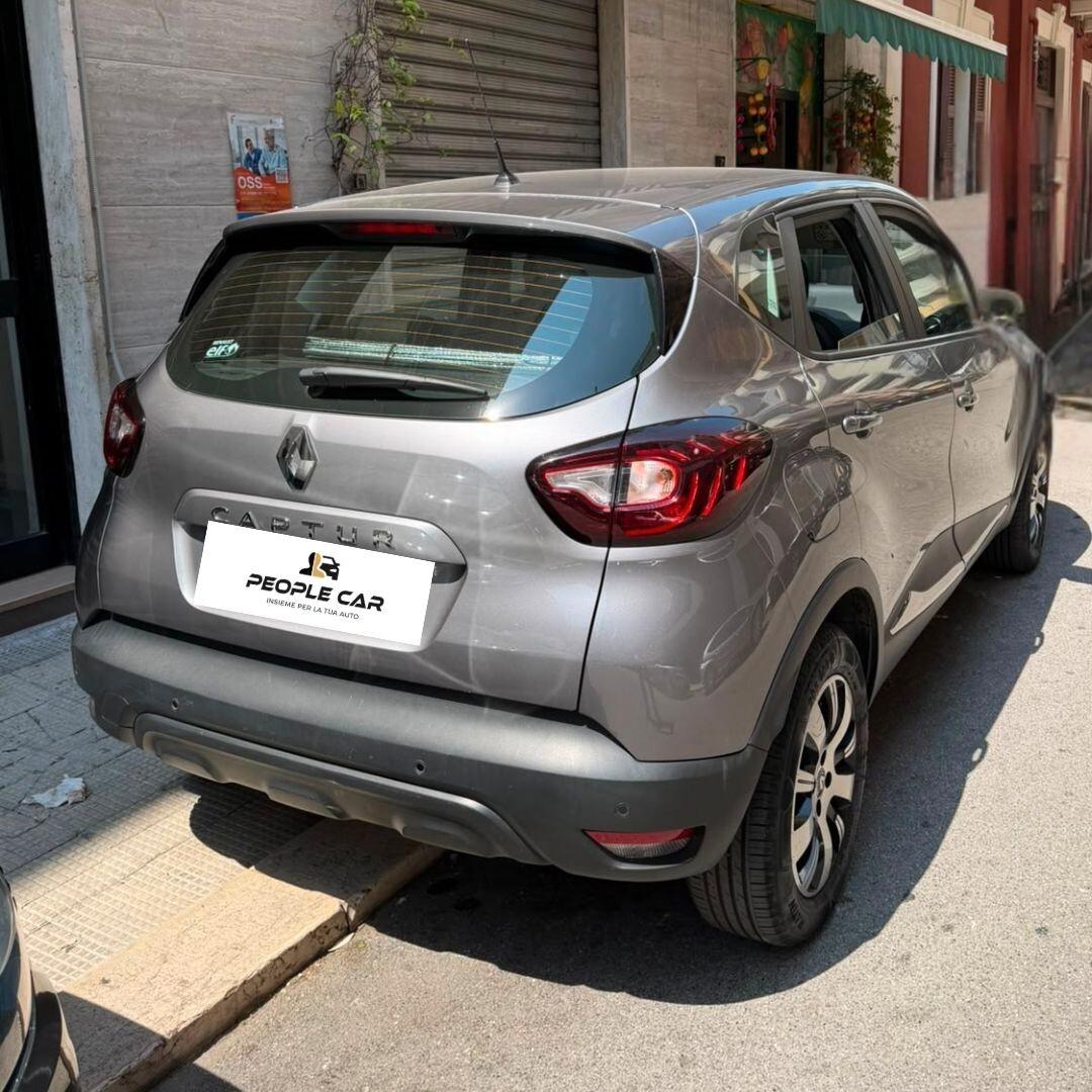 Renault Captur dCi - 90 CV