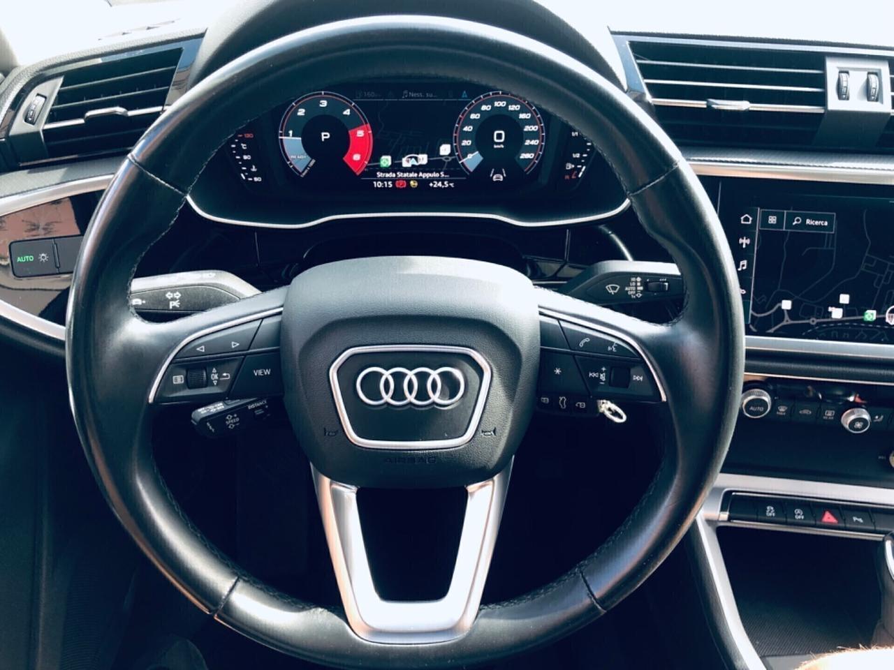 Audi Q3 35 TDI S tronic Business plus
