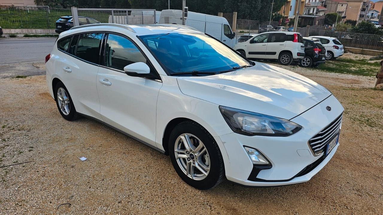 FORD FOCUS SW 1.5 ECOBLUE 120CV 2020 BUS CO-PILOT AUTO SW € 7.900,00