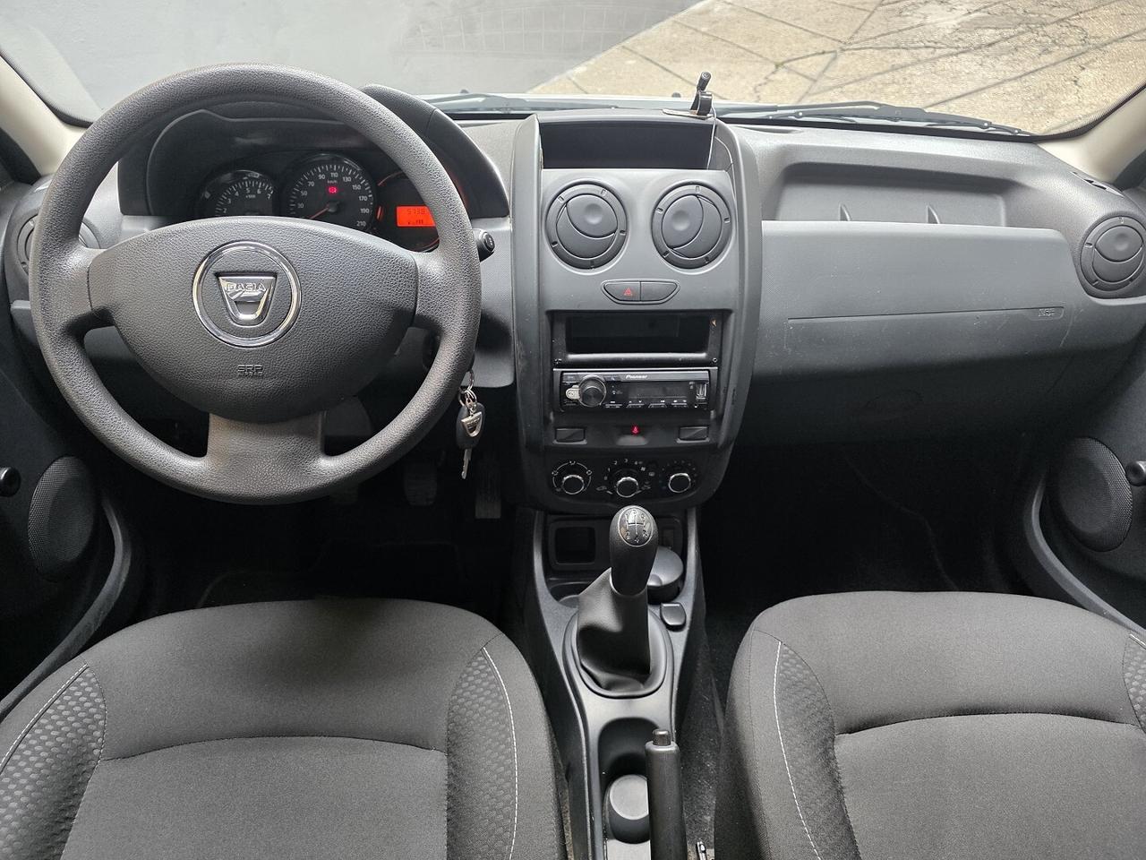 DACIA DUSTER - UNICO PROPRIETARIO - GANCIO TRAINO