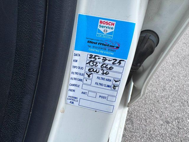 LANCIA Ypsilon 0.9 TwinAir 85 CV 5 porte Metano Ecochic Silver