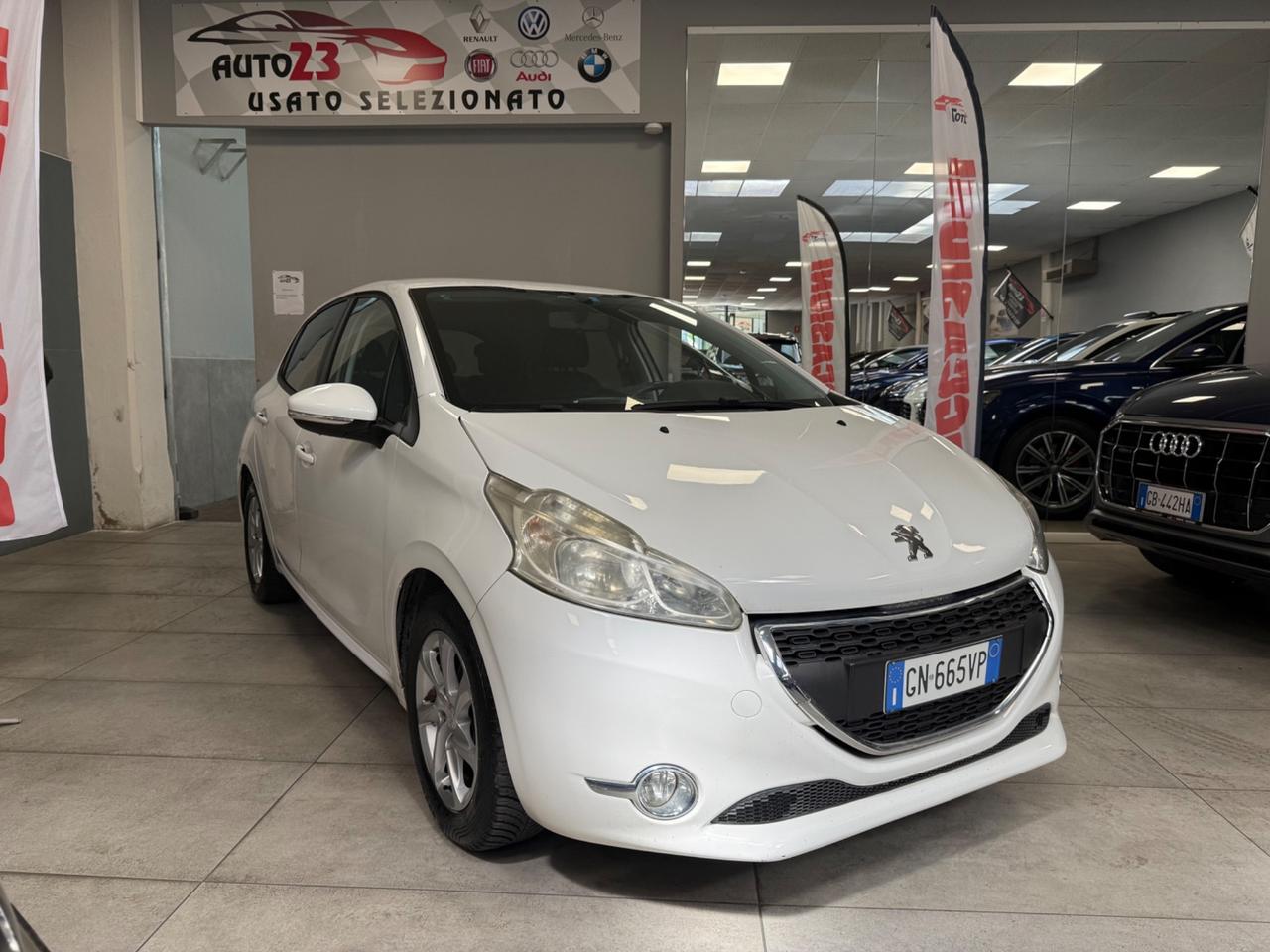 Peugeot 208 1.2 VTi 82 CV 5 porte Access Ok Neopatentati