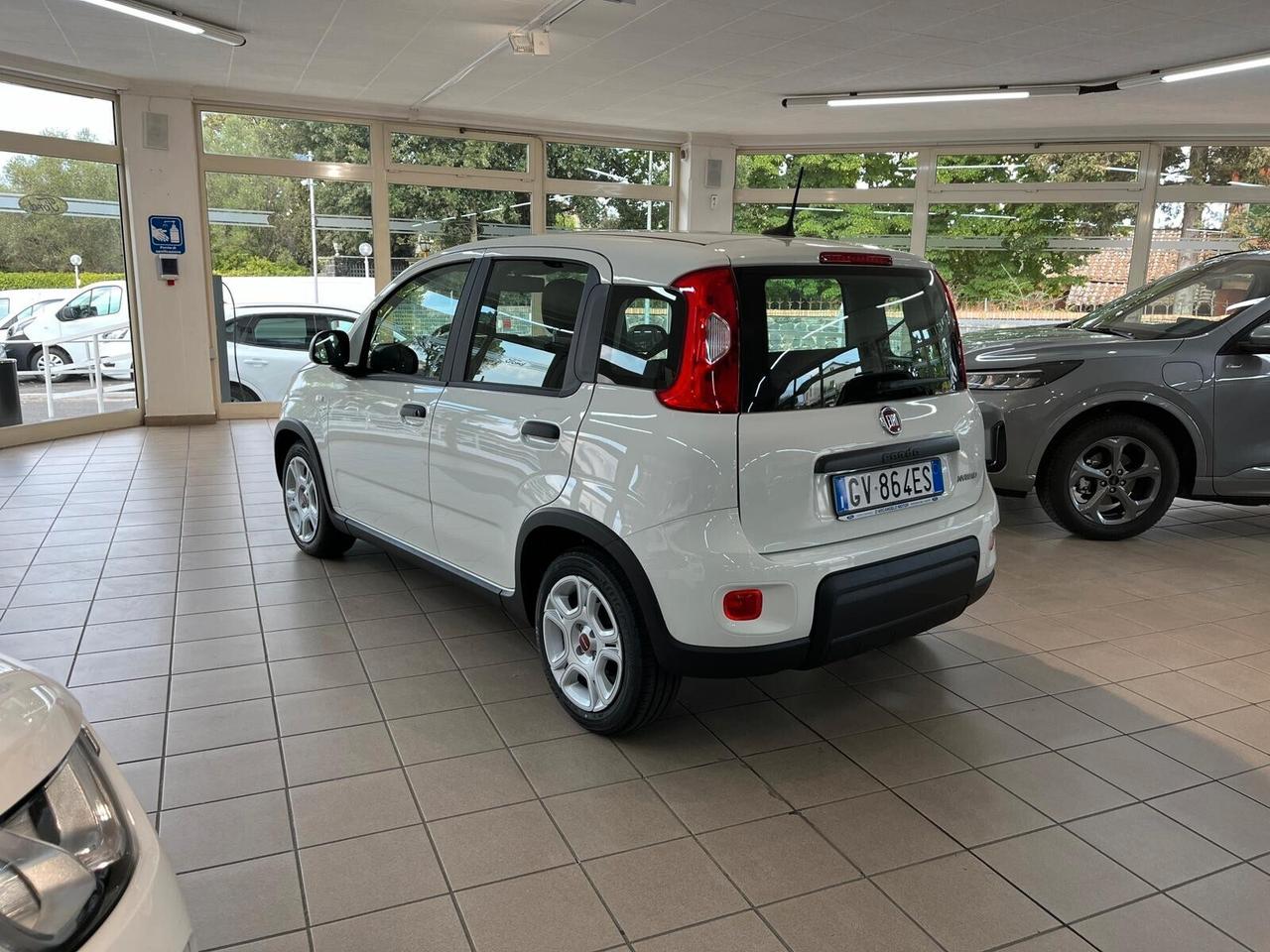 Fiat Panda 1.0 FireFly S&S Hybrid NEOPATENTATI