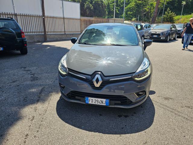 RENAULT Clio dCi 8V 75 CV 5 porte Moschino Zen