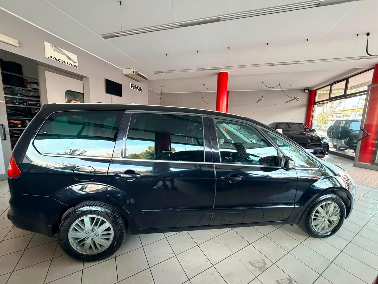 Ford Galaxy 2.0 TDCi 140 CV 7 POSTI