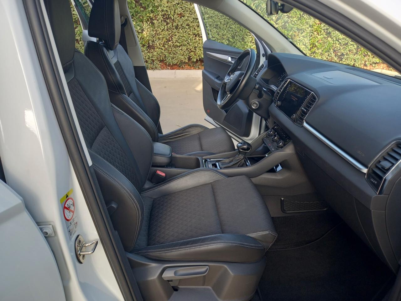 Skoda Karoq 1.6 TDI SCR Executive full