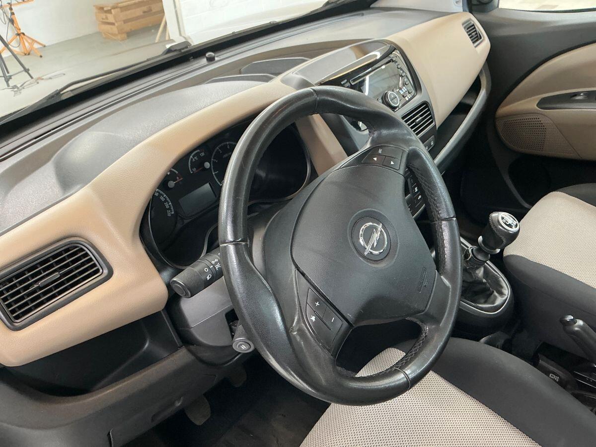 Opel Combo edotion 1.6 cdti 7 posti iva compresa