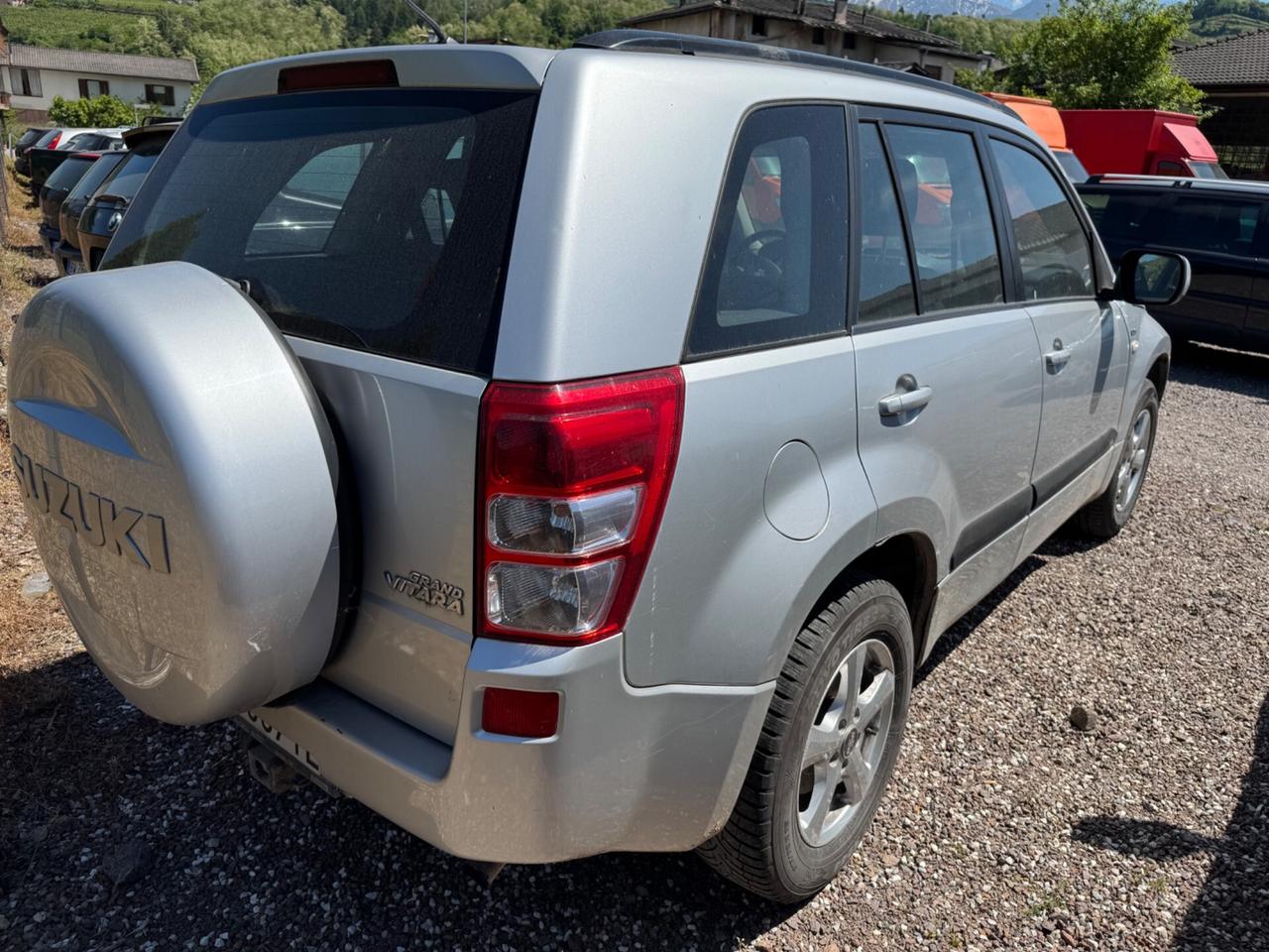 Suzuki Grand Vitara Grand Vitara 1.9 DDiS 5 porte