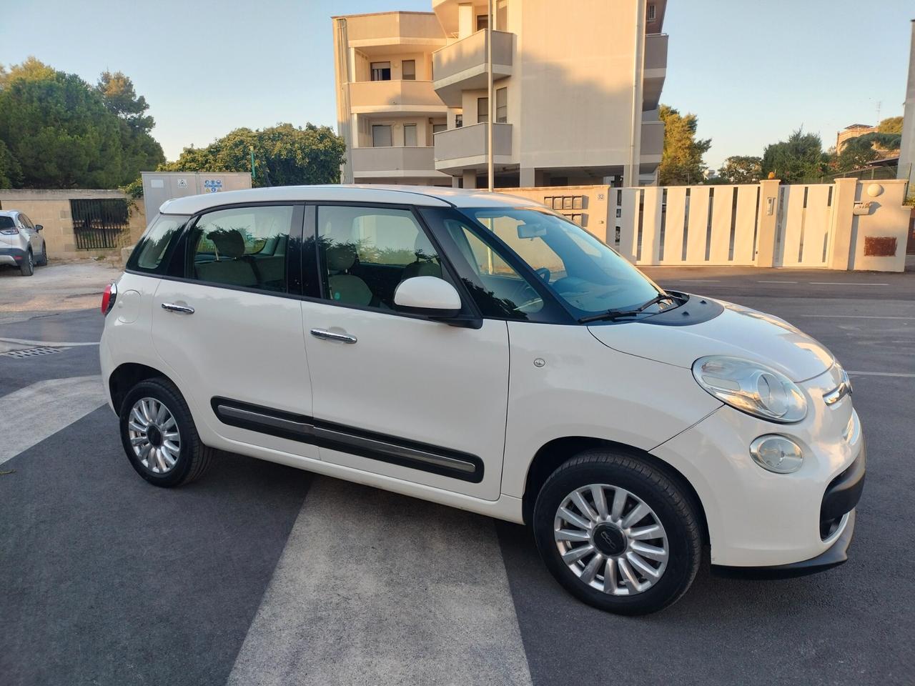 Fiat 500L 0.9 TwinAir Turbo Natural Power Lounge