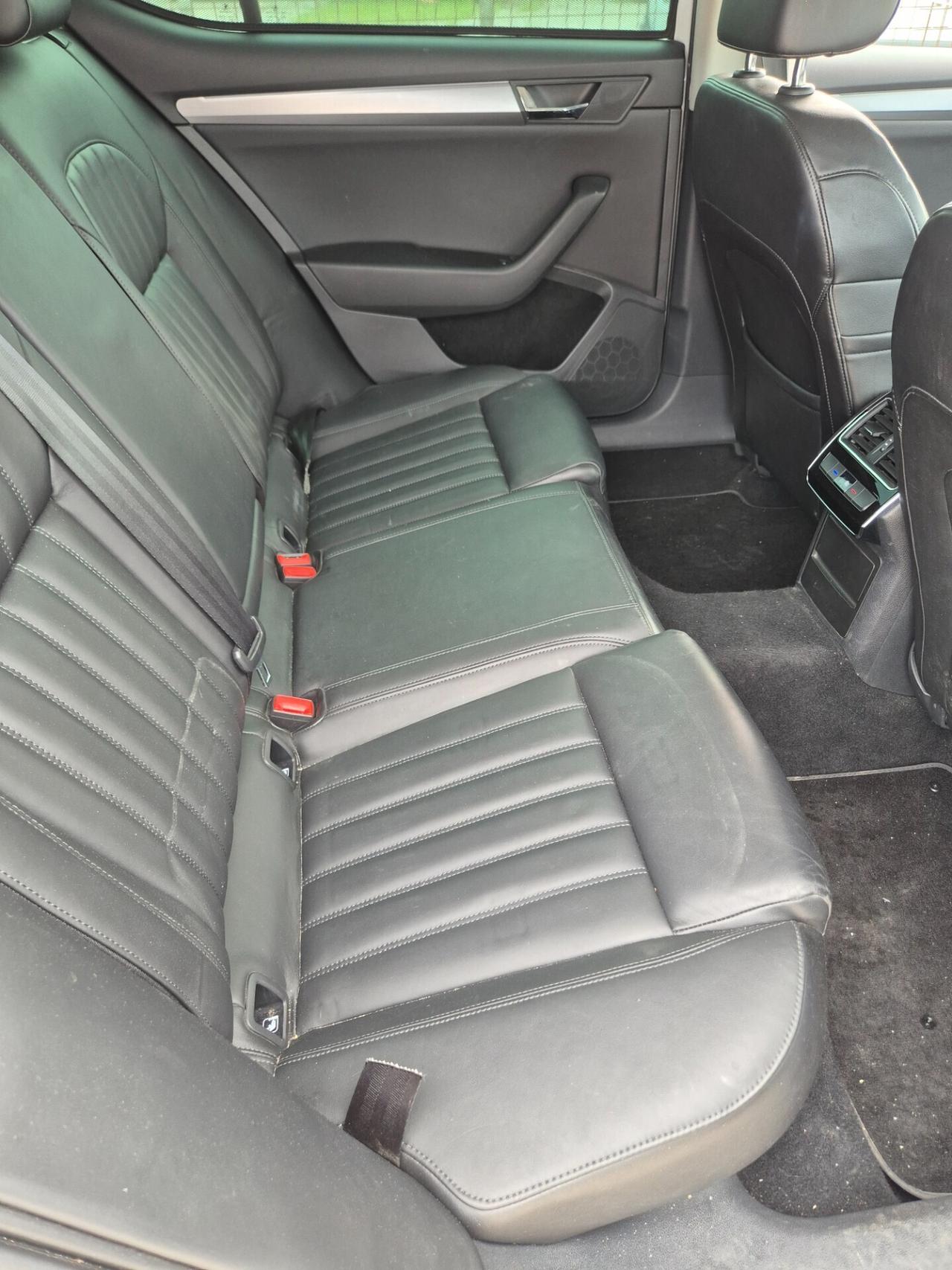 Skoda Superb 2.0 TDI 190 CV SCR DSG Style