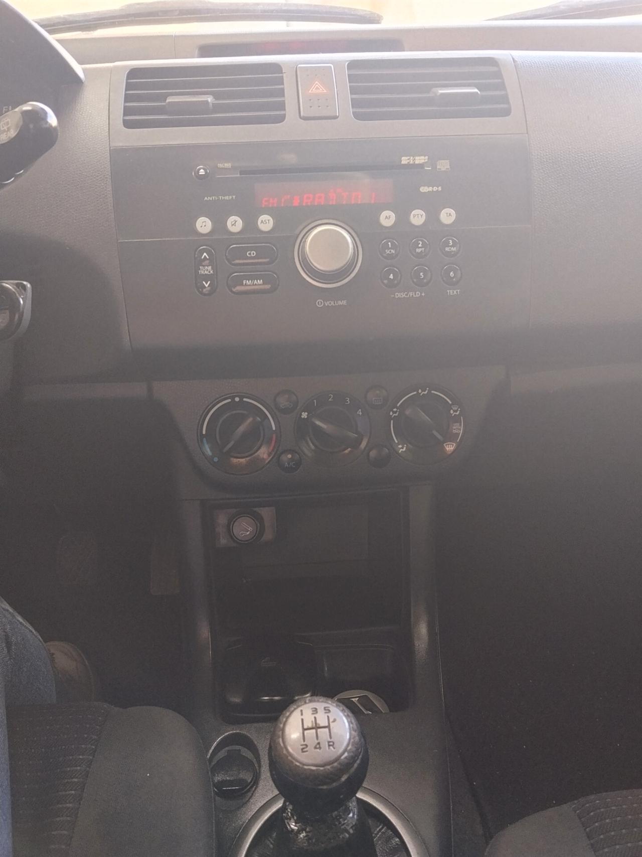 Suzuki Swift 1.3 Mtj 75 CV CON GARANZIA