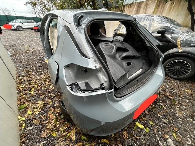 Opel Corsa 2025 1.2 100 CV Edition sinistrata incidentata