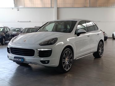 Porsche Cayenne 3.0 Platinum Edition tiptronic