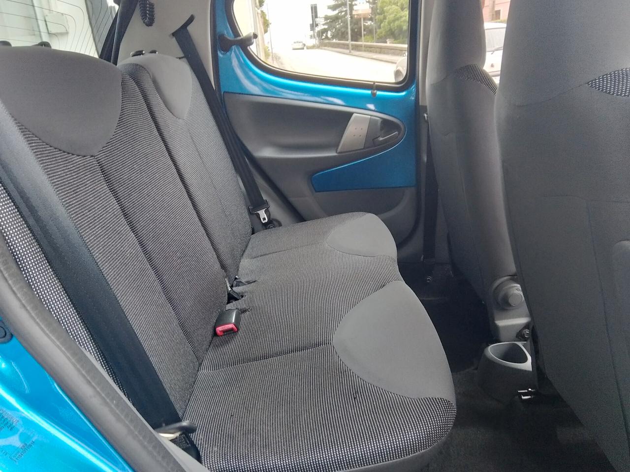 Peugeot 107 1.0 68CV 5p. Plaisir
