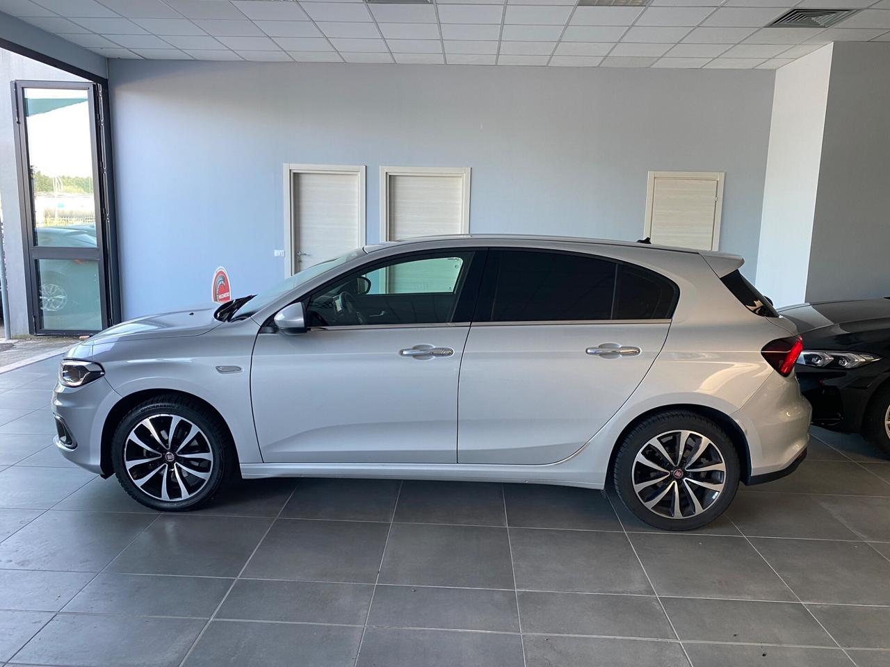 Fiat Tipo 1.6 120 Cv Berlina 5 porte Lounge