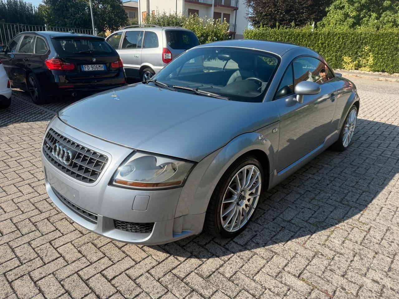 Audi TT Coupé 3.2 V6 quattro
