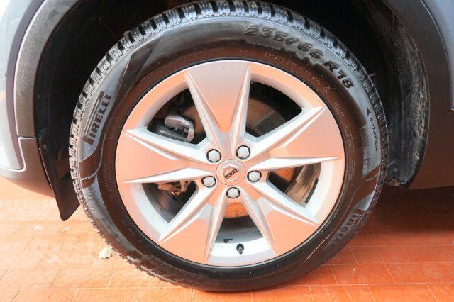 VOLVO XC40 B3 automatico Business MHEV Certificata