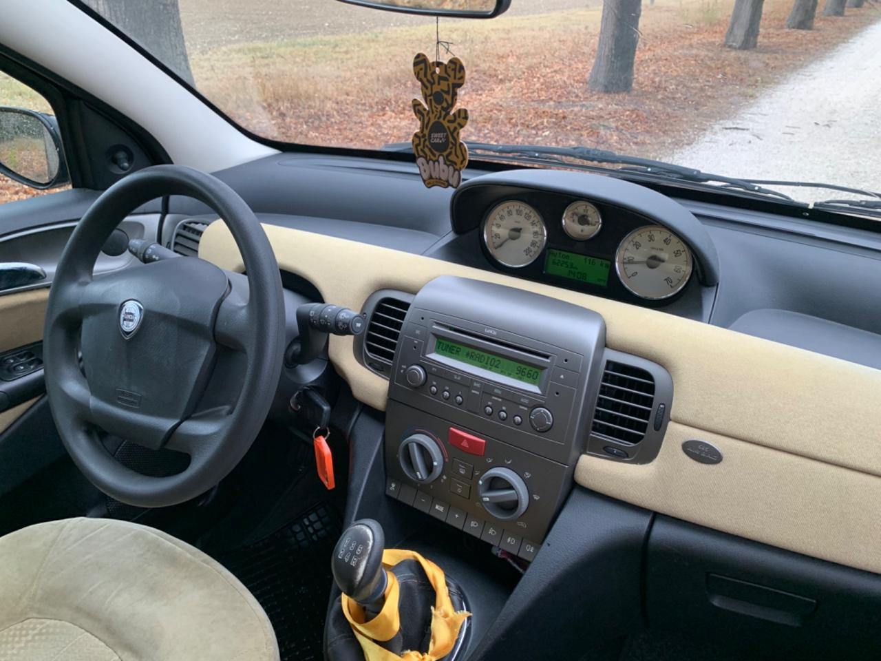 Lancia Ypsilon 1.2 Oro 60000 km