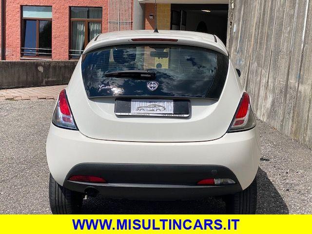 LANCIA Ypsilon 0.9 TwinAir 85 CV 5 porte Metano Ecochic Elefantin