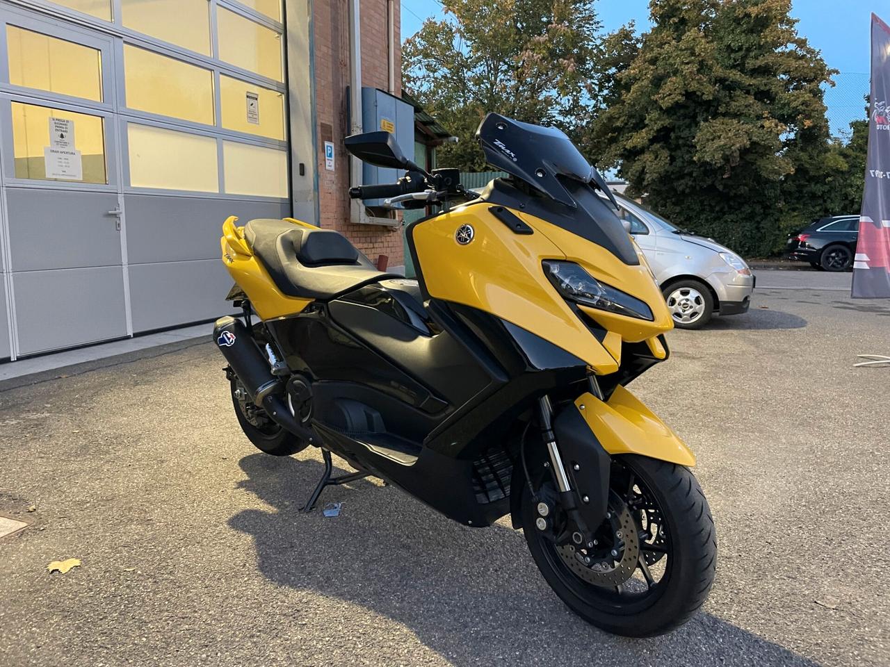 Yamaha TMAX 560 2022- PARI AL NUOVO