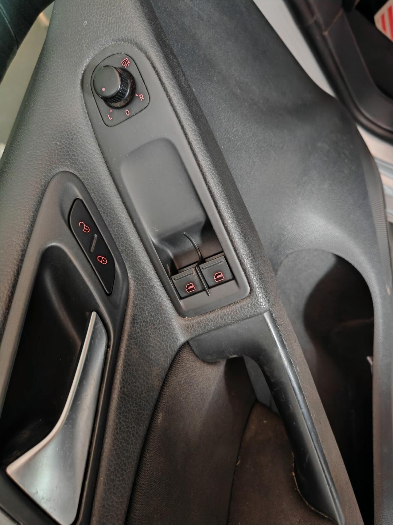 Volkswagen Golf 1.6 TDI DPF 5p. Comf. BlueM. Tech.