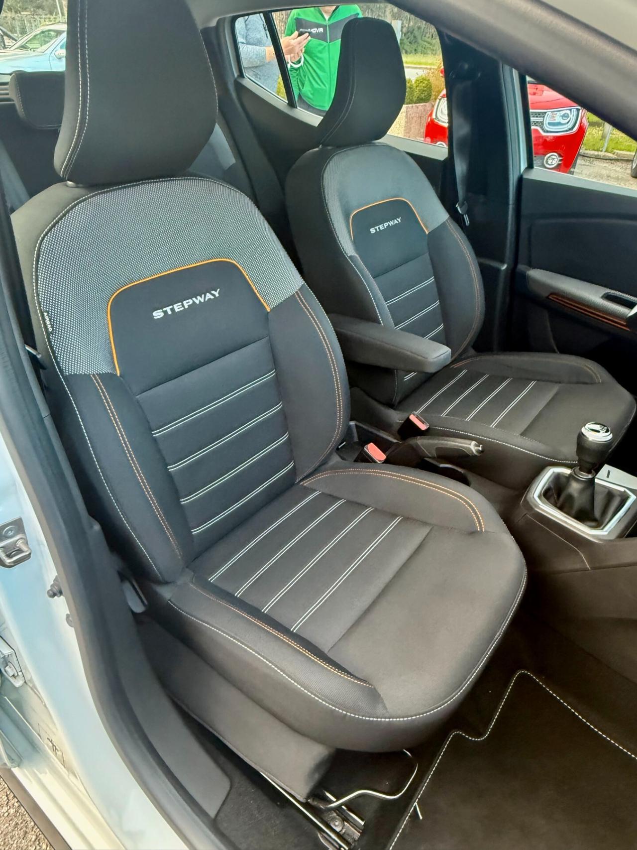 " LEGGI " Dacia Sandero Stepway 1.0 TCe GPL