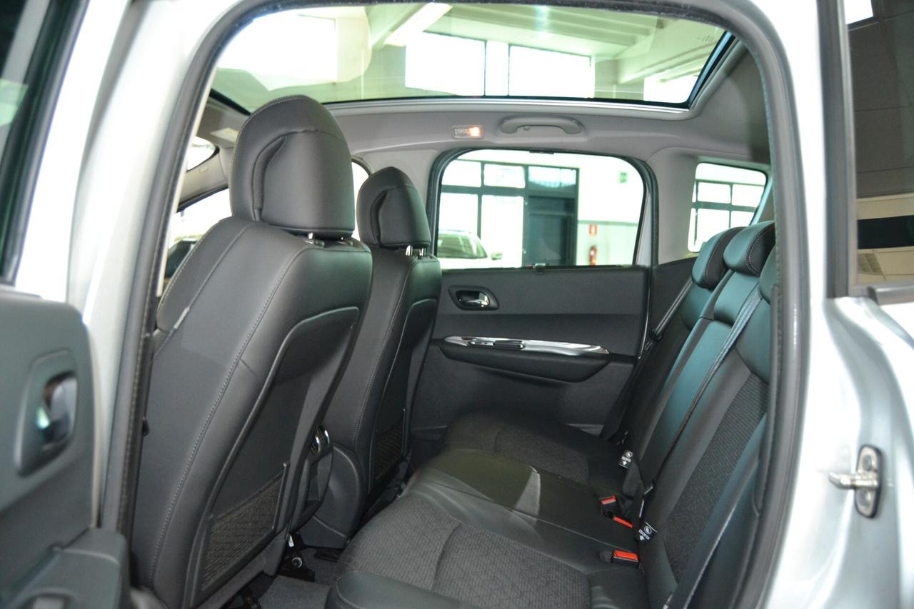 Peugeot 3008 1.6 HDi 115CV Allure Tetto/Navi/Gancio