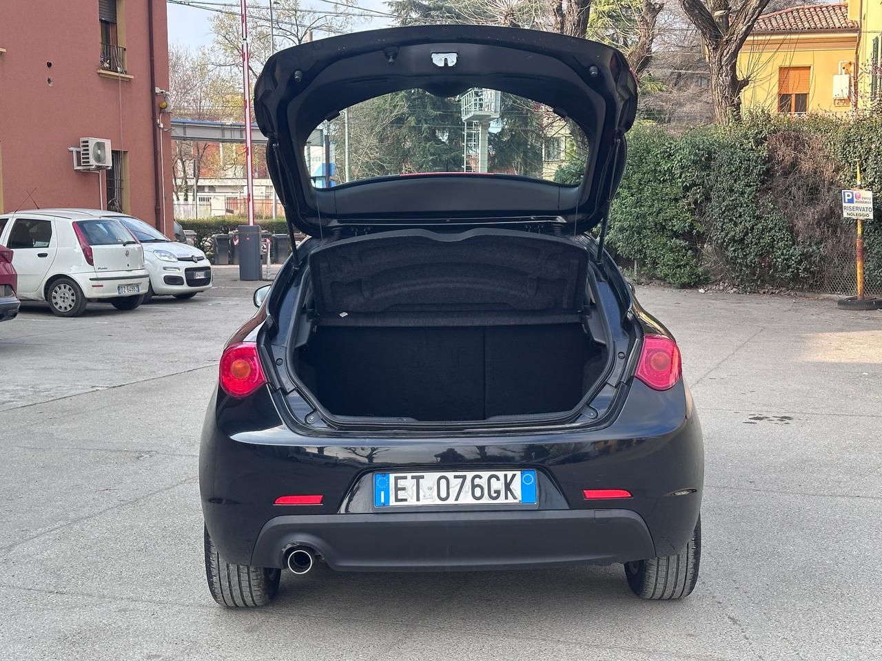 Alfa Romeo Giulietta 1.6 JTDm-2 105 CV Exclusive