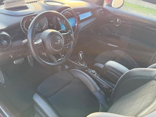 Mini Cabrio 2.0 John Cooper Works JCW