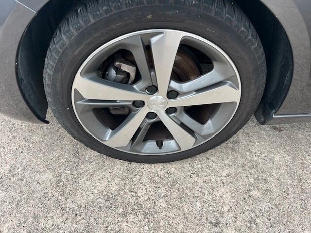 Peugeot 308 BlueHDi 130 S&S Allure