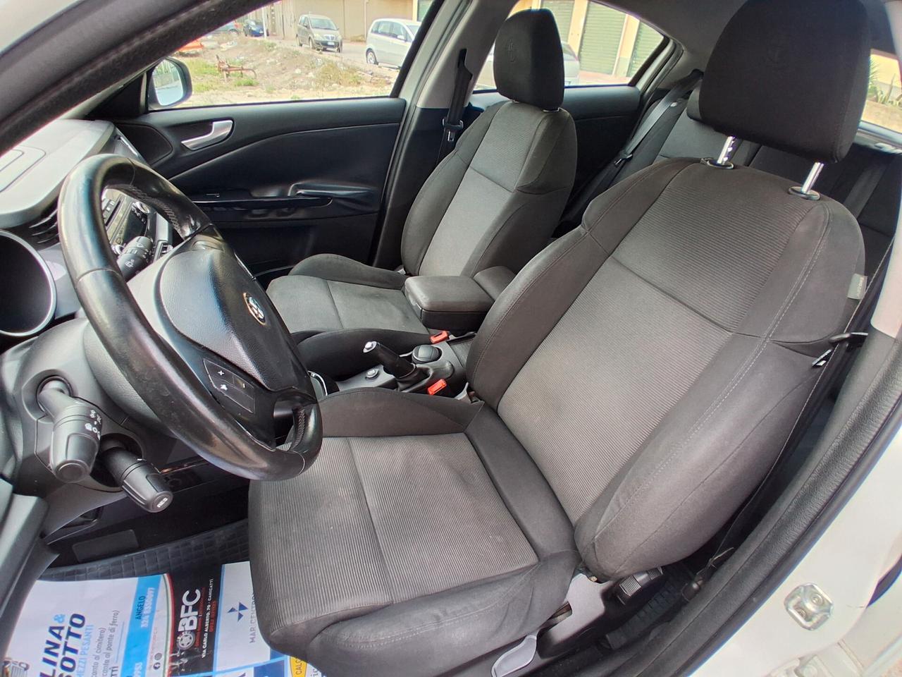 Alfa Romeo Giulietta 2.0 JTDM-2 170CV PROGRESSION