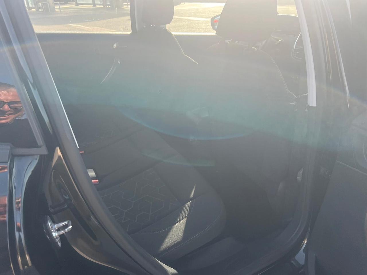Peugeot 2008 BlueHDi 100 S&S Black Matt