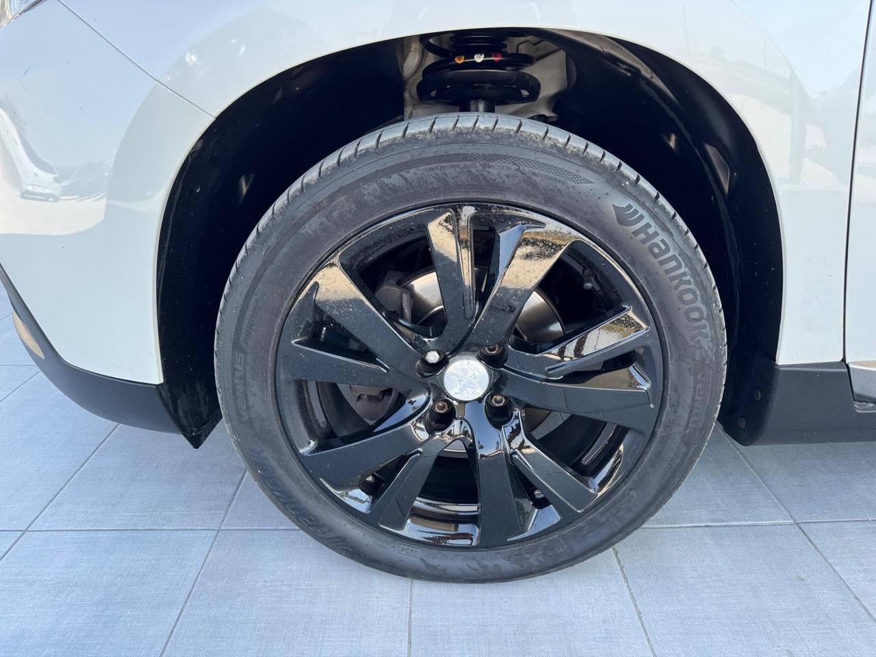 Peugeot 2008 1.6 e-HDi 115 CV Stop&Start Allure