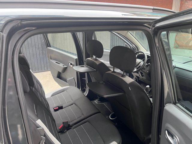 DACIA Lodgy Stepway 1.6 110CV GPL 5 posti come nuova