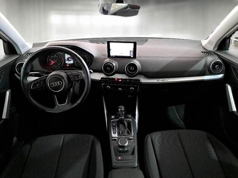 Audi Q2 35 TDI quattro S tronic Business