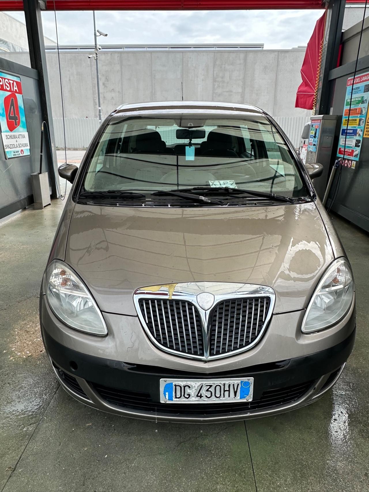 Lancia MUSA 1.3 diesel 16V 90 CV neop. 2007