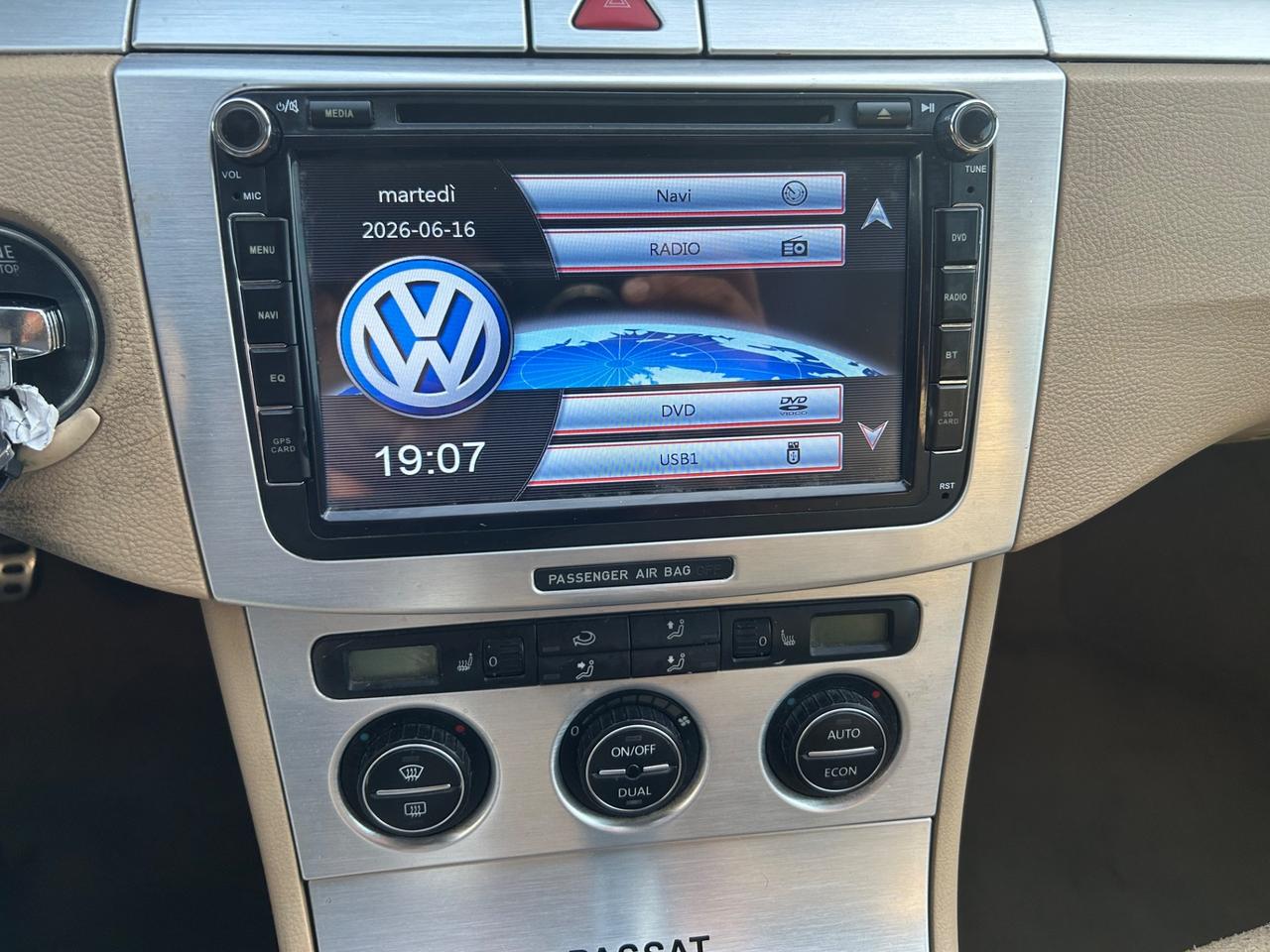 Volkswagen Passat 2.0 TDI DPF 4mot. Var. Highline