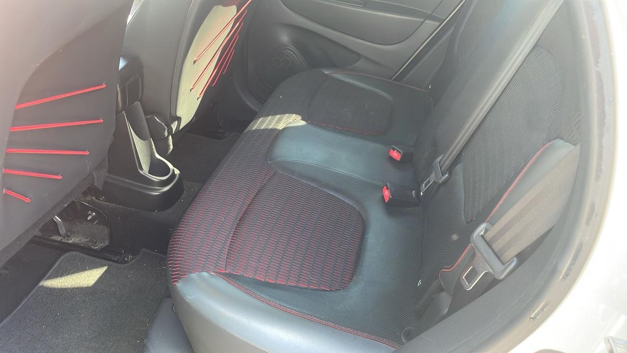 Renault Captur 1.5 dCi 8V 90 CV EDC Project Runway