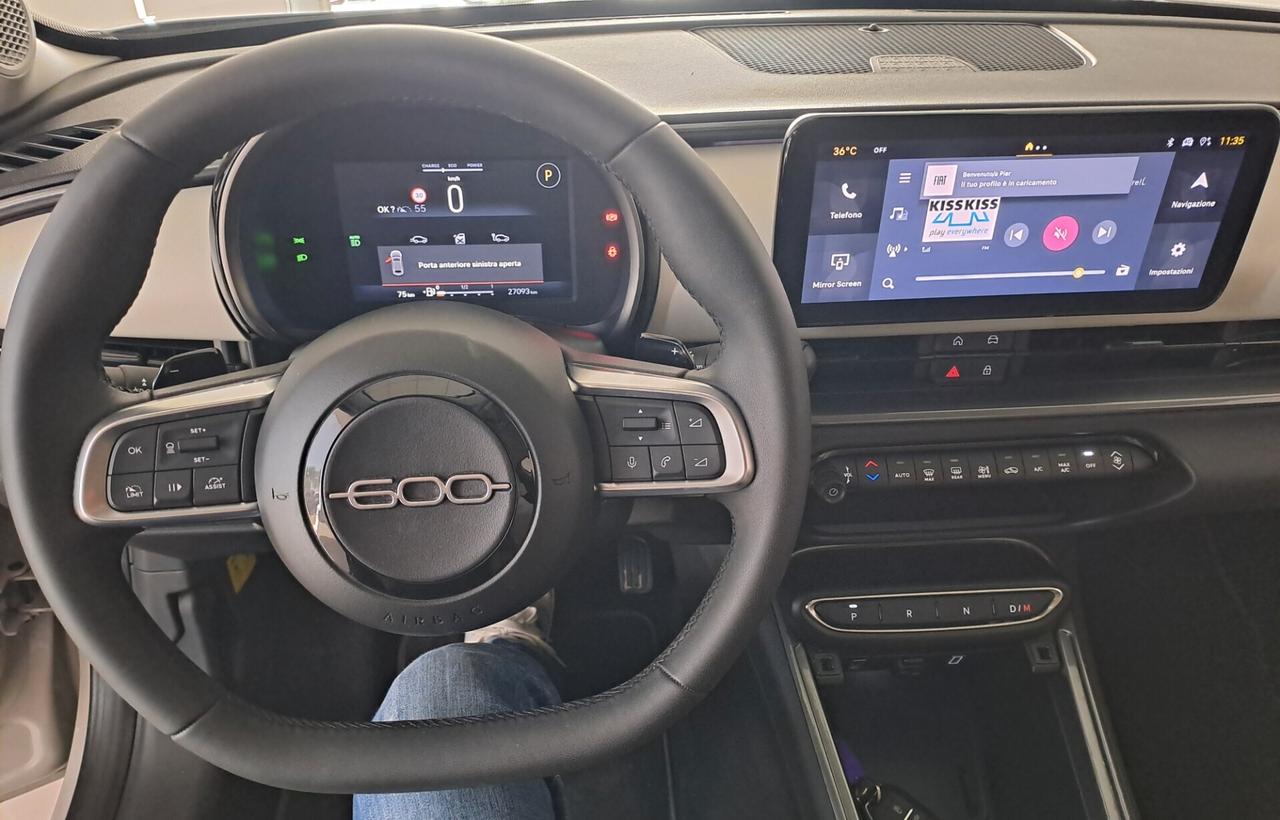 Fiat 600 1.2Hybrid 110 CV DCT MHEV La Prima
