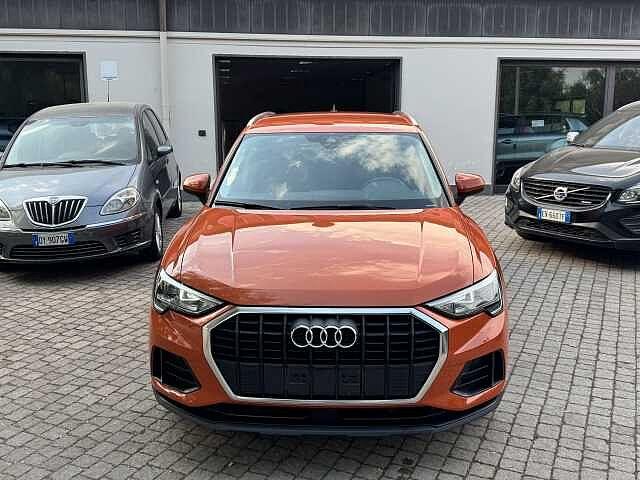 Audi Q3 35 TDI S tronic Business