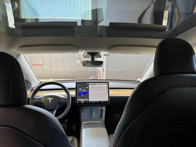 TESLA Model Y Long Range AWD/ TETTO PANORAMICO/ CERCHI 19''/ 360