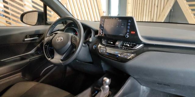 Toyota C-HR 1.8h Business e-cvt