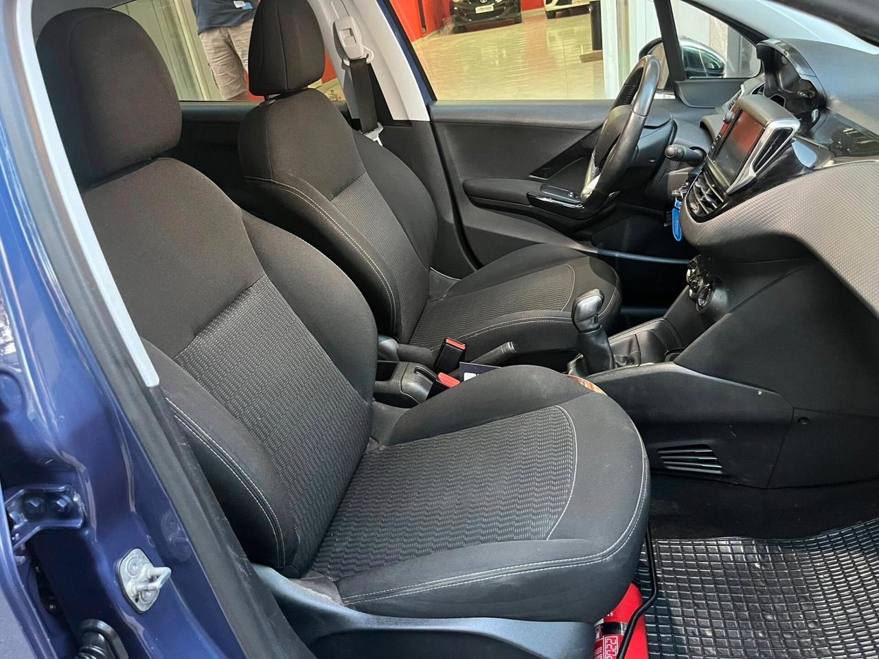 Peugeot 208 BlueHDi 75 5 porte Allure