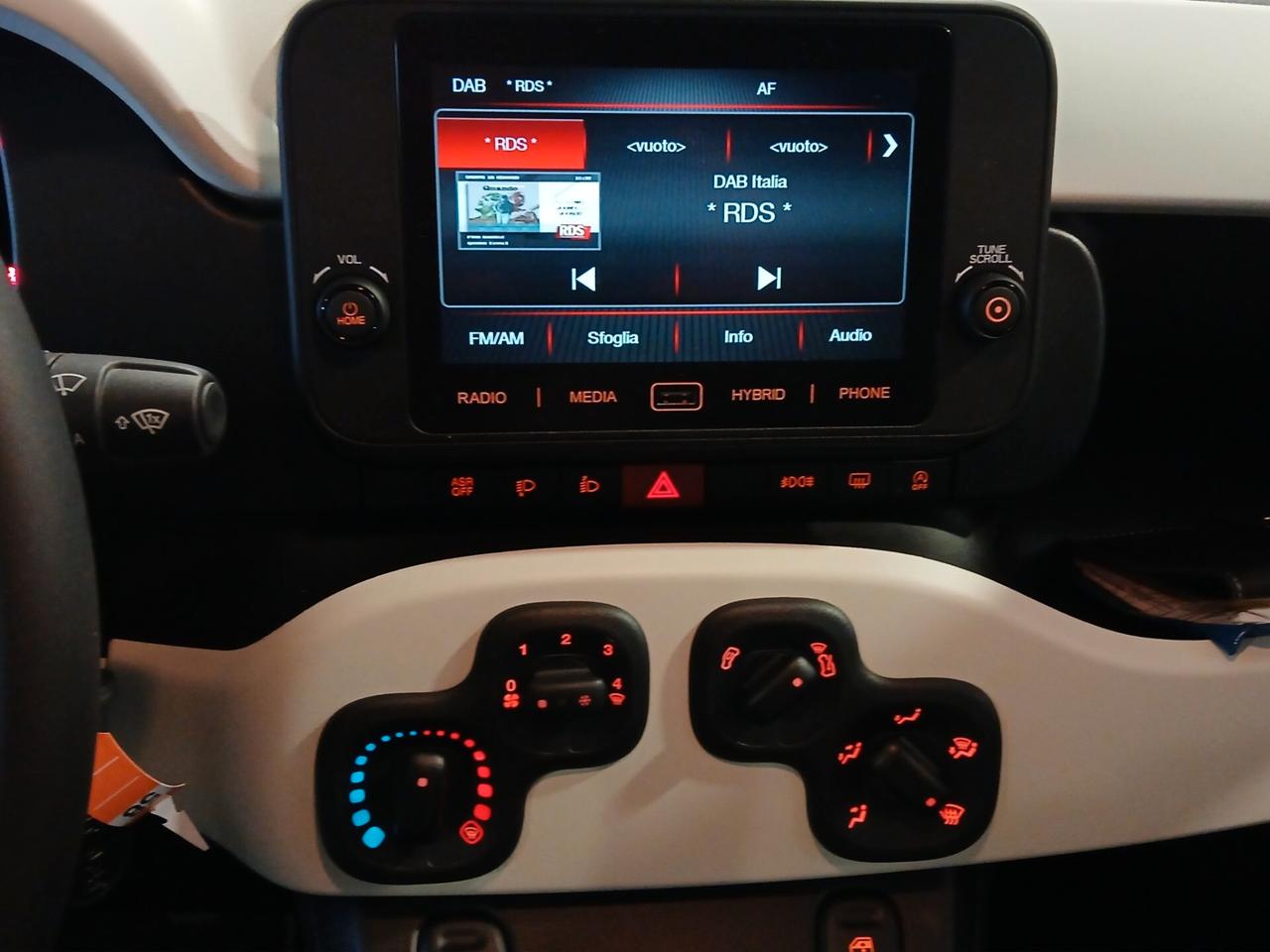 Fiat Panda 1.0 FireFly S&S Hybrid Pandina 70CV