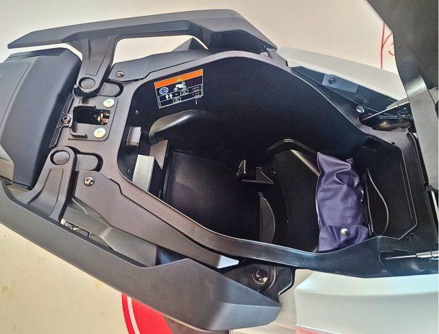 HONDA X-ADV 750 2025