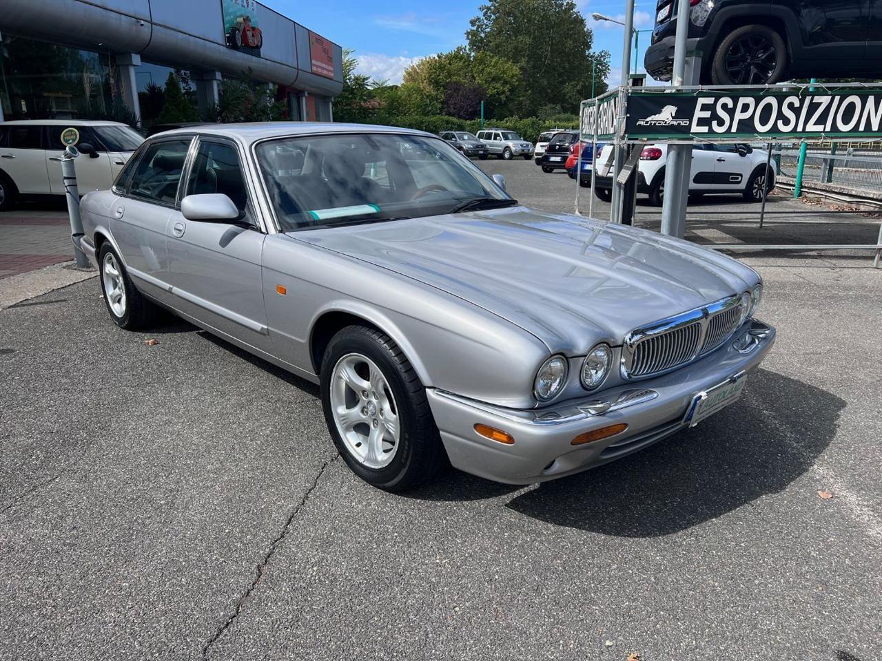 JAGUAR XJ 3.2 SE EXECUTIVE Automatica * Finanziabile *