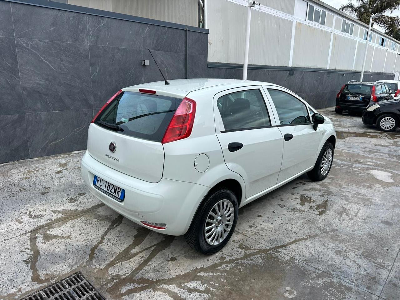 Fiat Punto 1.4 8V 5 porte Natural Power Lounge