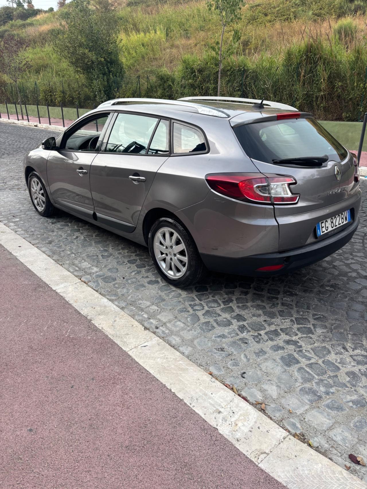 Renault Megane Mégane 1.5 dCi 110CV SporTour Attractive