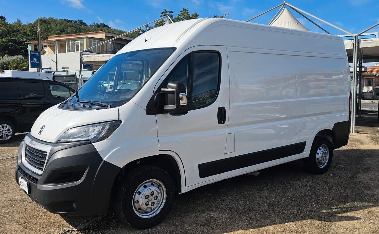 Peugeot Boxer 333 2.2 BlueHDi 140 CV PC-TM 2020